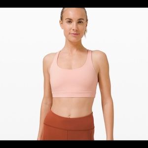 Lululemon Energy Bra size 6!!!